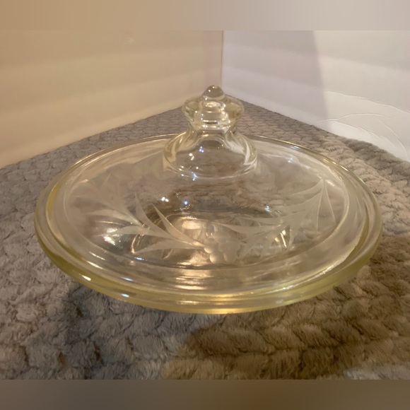 Pyrex | Kitchen | Pre 919 Vintage Pyrex Quart Casserole Victor Lid ...